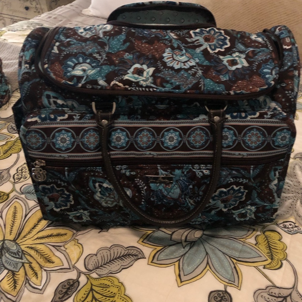 MAKE OFFER Vera Bradley Rolling Bag